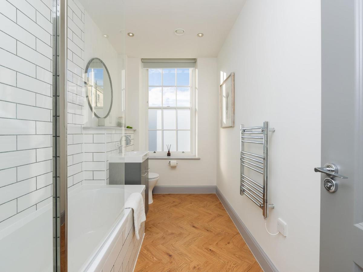 Pass The Keys Stunning 2 Bed Retreat In The Heart Of Bath 아파트 외부 사진